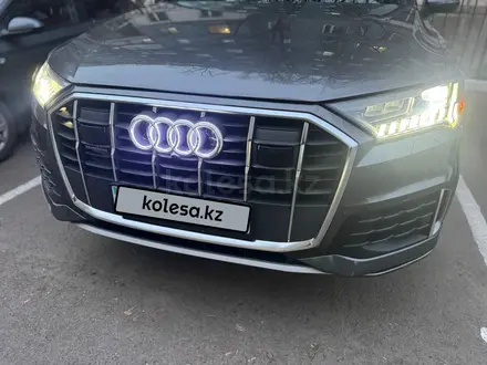 Audi Q7 2023 года за 37 000 000 тг. в Астана – фото 2