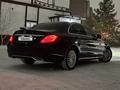 Mercedes-Benz C 200 2014 годаfor15 500 000 тг. в Астана