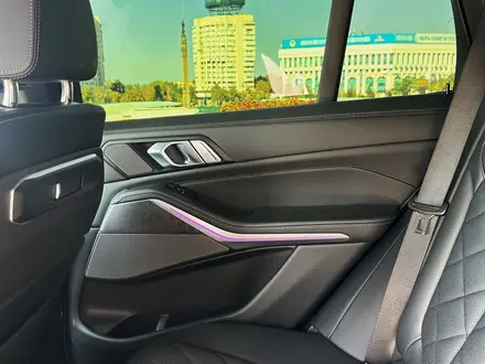 BMW X5 2025 года за 58 000 000 тг. в Алматы – фото 35