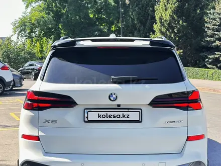 BMW X5 2025 года за 58 000 000 тг. в Алматы – фото 6