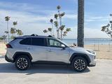 Toyota RAV4 2021 года за 14 500 000 тг. в Астана
