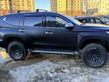 Mitsubishi Montero Sport 2023 года за 19 500 000 тг. в Астана – фото 2