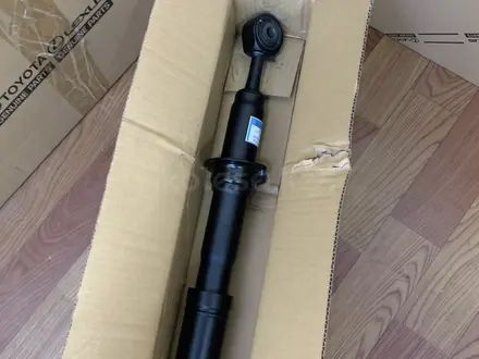 Передние амортизаторы на LC200 за 82 000 тг. в Алматы