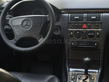 Mercedes-Benz E 280 1998 года за 4 500 000 тг. в Алматы – фото 12