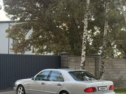 Mercedes-Benz E 280 1998 года за 4 500 000 тг. в Алматы – фото 18