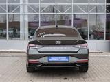 Hyundai Elantra 2023 года за 11 090 000 тг. в Астана – фото 4