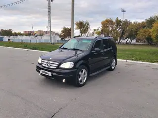 Mercedes-Benz ML 320