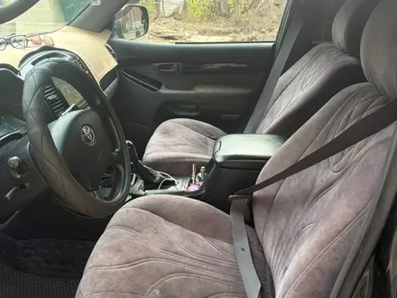 Toyota Land Cruiser Prado 2006 года за 10 500 000 тг. в Актобе – фото 5