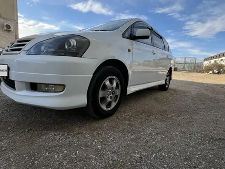 Toyota Ipsum 2002 года за 5 400 000 тг. в Актау – фото 2