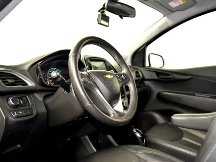 Chevrolet Spark 2021 года за 5 850 000 тг. в Тараз – фото 12