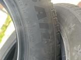 Комплект зимних шин за 47 000 тг. в Алматы – фото 4