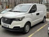 Hyundai H-1 2020 года за 16 400 000 тг. в Астана