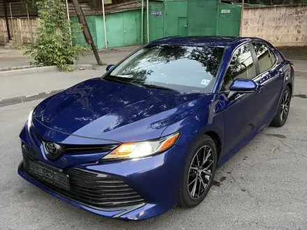 Toyota Camry 2018 года за 10 500 000 тг. в Алматы – фото 6