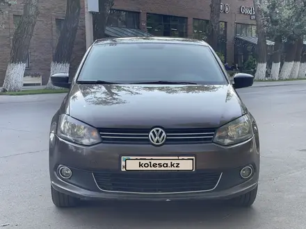 Volkswagen Polo 2014 года за 4 900 000 тг. в Уральск – фото 2