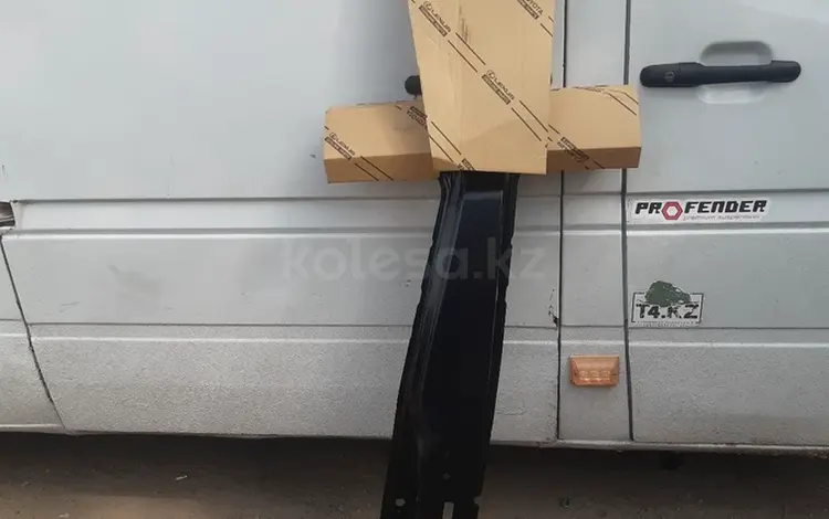 Toyota Camry 70 дверная стойка серединаүшін15 000 тг. в Алматы