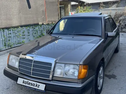 Mercedes-Benz E 230 1992 года за 2 100 000 тг. в Алматы – фото 12