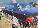 Mercedes-Benz E 230 1989 годаfor570 000 тг. в Астана – фото 4