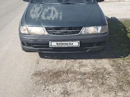Nissan Sunny 1997 года за 900 000 тг. в Алматы – фото 3