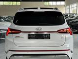 Hyundai Santa Fe 2022 года за 22 500 000 тг. в Шымкент – фото 5