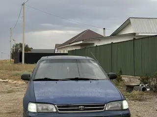 Toyota Carina E