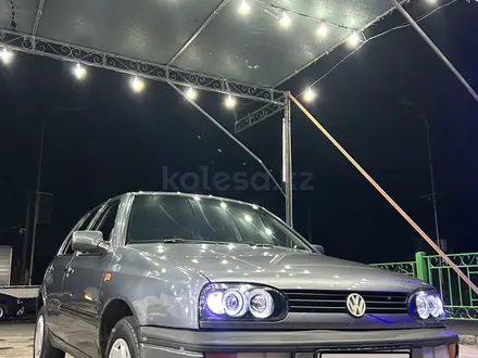 Volkswagen Golf 1995 года за 2 000 000 тг. в Шымкент – фото 3