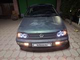 Volkswagen Golf 1994 года за 600 000 тг. в Алматы – фото 2