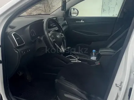 Hyundai Tucson 2019 года за 10 000 000 тг. в Атырау – фото 6