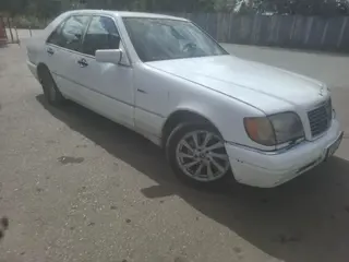Mercedes-Benz S 320
