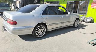 Mercedes-Benz E 280 2001 года за 3 400 000 тг. в Тараз