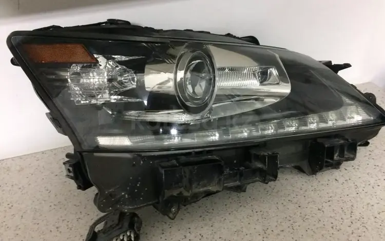 Фара правая Lexus GS gs250 Gs 250 Gs 350 ксенон за 230 000 тг. в Астана