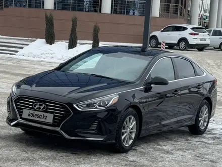 Hyundai Sonata 2018 года за 8 000 000 тг. в Актобе – фото 4
