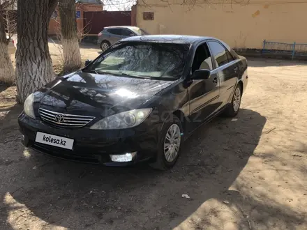 Toyota Camry 2002 года за 3 250 000 тг. в Актобе – фото 16