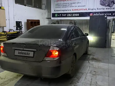 Toyota Camry 2002 года за 3 250 000 тг. в Актобе – фото 8