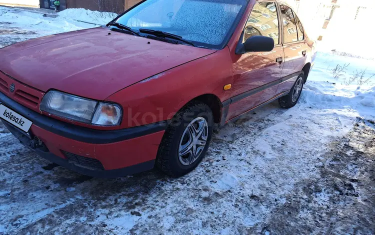 Nissan Primera 1992 годаfor750 000 тг. в Павлодар