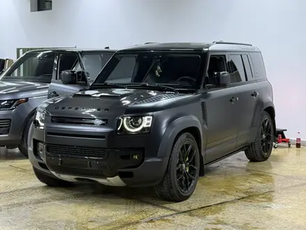 Land Rover Defender 2023 года за 51 500 000 тг. в Шымкент – фото 29