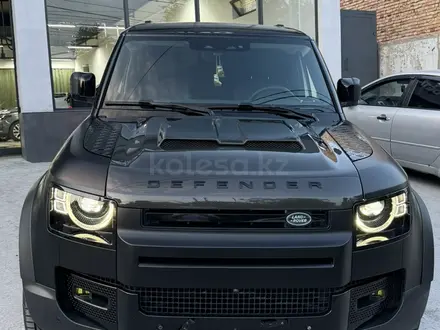 Land Rover Defender 2023 года за 51 500 000 тг. в Шымкент – фото 31