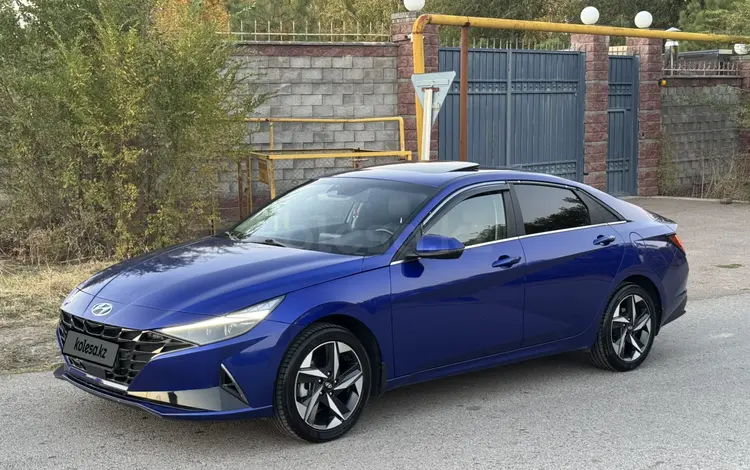 Hyundai Elantra 2023 годаүшін7 700 000 тг. в Алматы