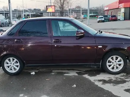 ВАЗ (Lada) Priora 2170 2011 года за 1 950 000 тг. в Алматы – фото 2