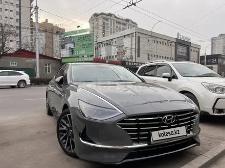 Hyundai Sonata 2019 года за 11 770 000 тг. в Бишкек – фото 28