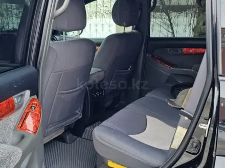 Toyota Land Cruiser Prado 2009 года за 11 890 000 тг. в Актобе – фото 8