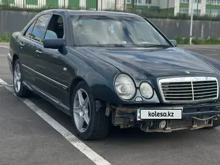 Mercedes-Benz E 280