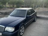 Mercedes-Benz E 220 1995 годаүшін3 000 000 тг. в Сатпаев – фото 3