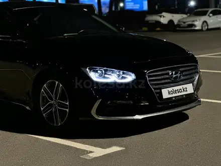 Hyundai Grandeur 2017 года за 7 200 000 тг. в Шымкент – фото 12