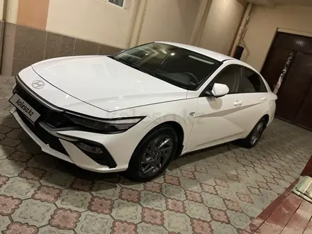 Hyundai Elantra 2024 года за 9 200 000 тг. в Шымкент – фото 4