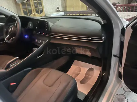 Hyundai Elantra 2024 года за 9 200 000 тг. в Шымкент – фото 8