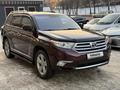 Toyota Highlander 2013 годаfor15 500 000 тг. в Алматы