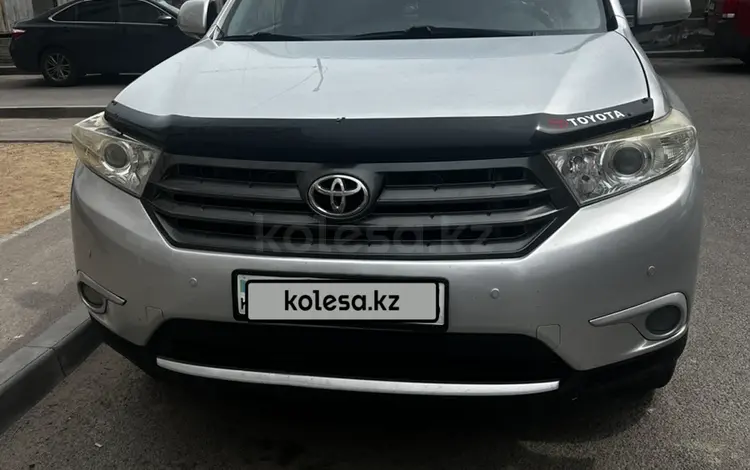 Toyota Highlander 2012 года за 12 500 000 тг. в Алматы