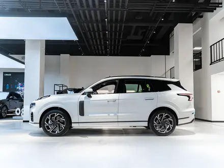Lynk & Co 09 Pro 2025 года за 22 690 000 тг. в Алматы – фото 13