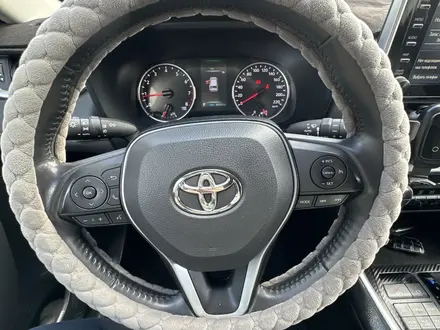 Toyota RAV4 2021 года за 18 500 000 тг. в Павлодар – фото 3