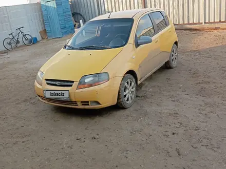 Chevrolet Aveo 2006 года за 800 000 тг. в Атырау